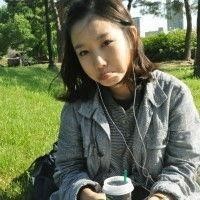 关晓彤秀手指舞视频 脸小到没有巴掌大