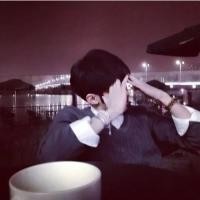 敛摇滚歌手刘文天演唱经典英文歌曲