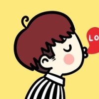 摩托罗拉:RAZR V4!翻盖手机强势来袭!你会选择