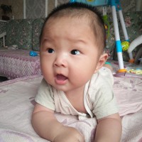 育儿专家:宝宝发烧37.5度和38.5度怎么办?别耽