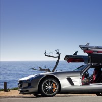 拳王泰森拍电影也离不开老本行,动作戏简单粗