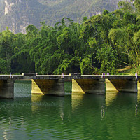 经过了长久分离的湿婆大天与帕尔瓦蒂终于要团