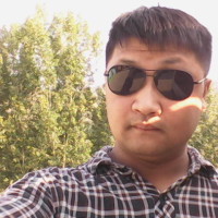 王智和雷佳音客串《流浪地球》,王智就是秋雅