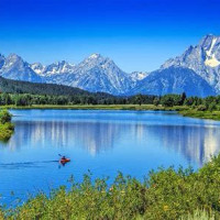 当一个盲人突然奇迹般恢复视力,我忍不住笑了