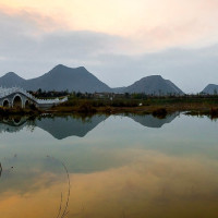 迷你世界:免费领取300迷你币解锁新人物皮肤