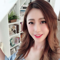 Pretty White Lies手势舞