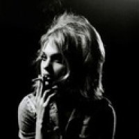 胡歌发微博正面承认与江疏影恋情:请大家祝福