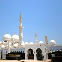 老外买了台华为P20 Pro,这样测试屏幕质量,看