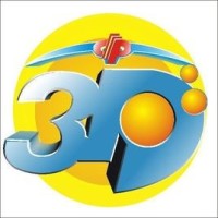 49岁许晴素颜喝红酒穿背带裤清纯如少女