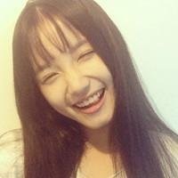 女特工竟然穿越到古代,开坦克攻打皇宫,禁卫军