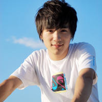 王凯再度开唱,与徐静蕾深情对唱《滚滚红尘》