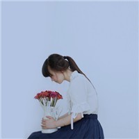 美女班长跳《创造101》主题曲舞蹈,你会pick她