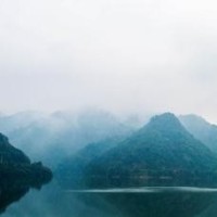 孙红雷罗志祥男扮女装坐火车,罗志祥车上热舞