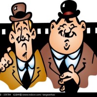 电视片段:三人拿枪对着燕双鹰,不到3秒钟结局