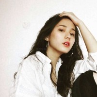 景甜全家照爆光, 不小心漏出的一角, 足以看出景