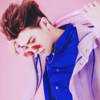 我们放下自尊,放下骄傲,放下任性,只因我们放不