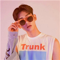 闻太师把杨戬的天眼掏了出来,结果竟然破了,闻