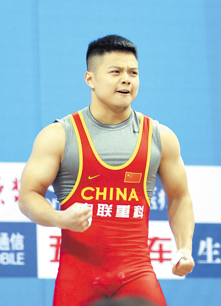 亦敌亦友"双子星":龙清泉替吴景彪揪心在中国男子举重56公斤这个级别