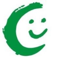 外国小伙向中国女生求接吻合影竟然每次都成功