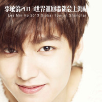 张大仙元歌看到对面一堆残血,准备秀一波,队友