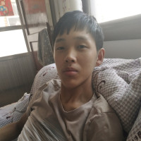 《创造101》花絮,吴宣仪把舞跳出了挎包逛街的