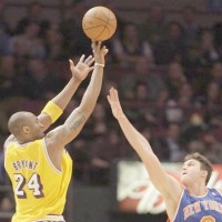 羞辱曼联单挑梅西 卡卡职业生涯残暴过人集锦