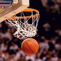 哈登双后撤步,难道这球走步了吗?