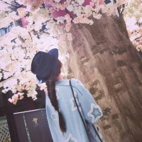 范丞丞对蔡徐坤拉链纹身贴好奇, 摸一摸拉一拉