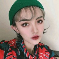 男主街边卖串,剪刀掉汤里,用剪刀剪鼻毛,卖的没