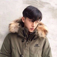 美女主播翻唱最近比较火的歌曲花桥流水