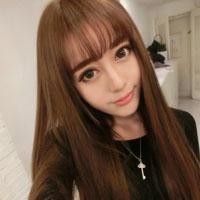 男子太霸气,美女踩了她一脚后,他居然也穿着高