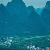 《谈判官》里黄子韬和杨幂上演拥吻戏,网友:等