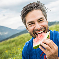 韩国人在节目称去中国吃猴脑猪眼,震惊外国人