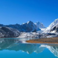 女特工被绑汉奸想要吃她豆腐,不料反被女特工