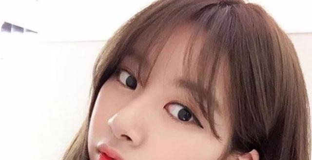 一款适合的发型来帮你,遮挡额头的小尴尬!