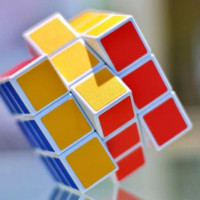 三阶魔方 复原教程 第七步 顺时针三棱换