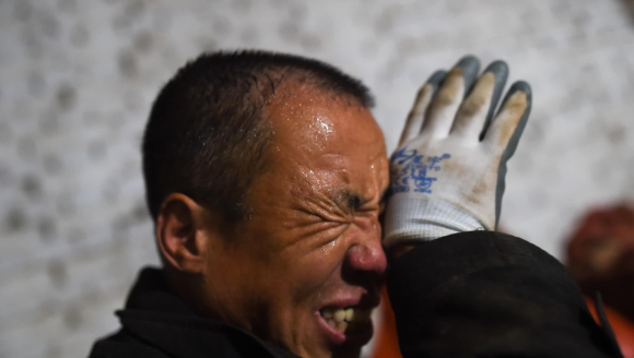 ���ҽԺǷ��54�򣬡�ƴ��үү������ҹ6Сʱ��10�ֲ�