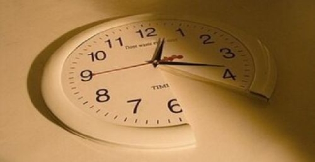 ���ȶ�������Ǯ���Ҹÿ�����Ա���ǿ��У�