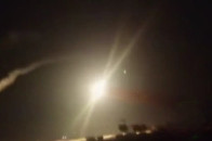 ��ɫ��ս����Ϯ�������׶� ���������������ҹ��