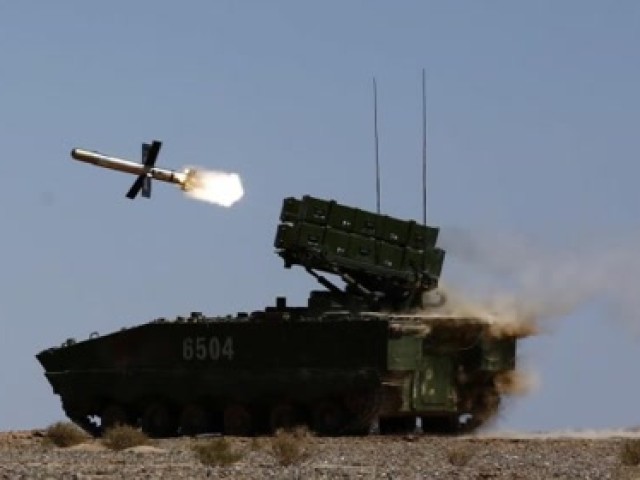 抗战美女肉搏日军,杀死7人,头部中弹还未死亡