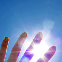 黄家驹霸气翻唱粤语版《龙的传人》,网友-要不