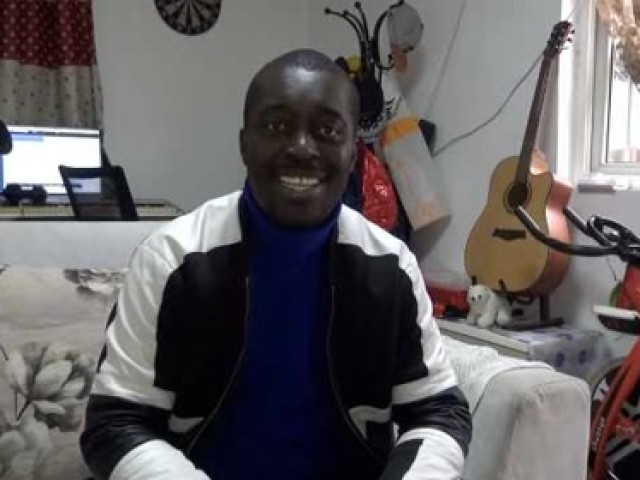 非洲小伙中国打拼5年轻松拿下河南话唱中文歌