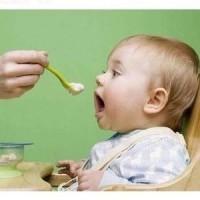 白色紧身裤美女性感慢摇