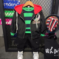 生活小妙招:这样折雨伞,简单又好看