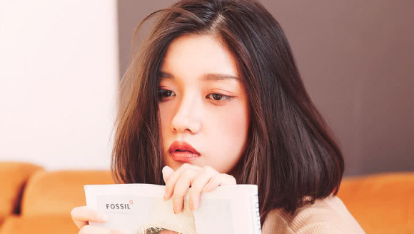 �����¶̷���Ů���ճ�������ɾ�ɫ��Ҳ�����