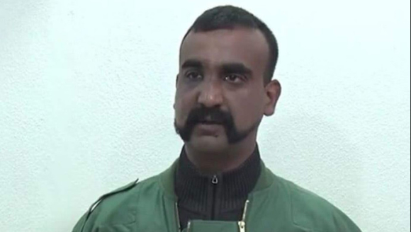 揭秘口香糖谣言:误吞口香糖该怎么办?