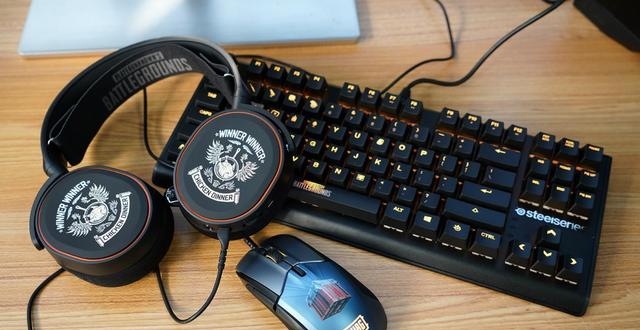 武装起来齐吃鸡,赛睿吃鸡外设套装:耳机赏析篇