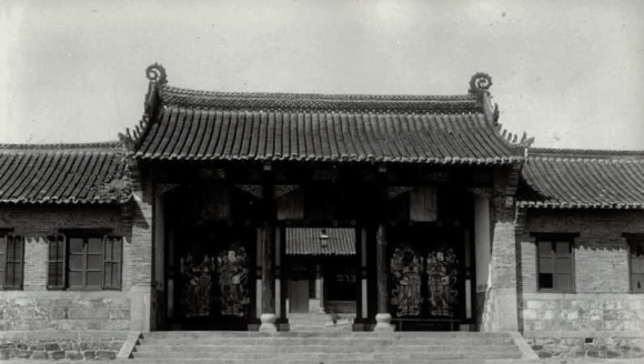 1900������Ƭ��Ԭ��������Ѳ��ʱ��ɽ�����