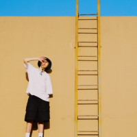 也不是不困,就是在想你!