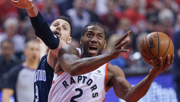 正视频直播nba季后赛魔术vs猛龙 猛龙领先29分进入末节